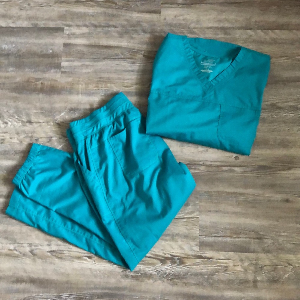 Cherokee scrubs